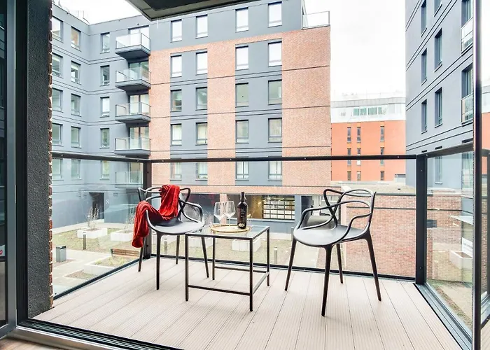 Apartament Chwaliszewo Z Balkonem - Free Parking